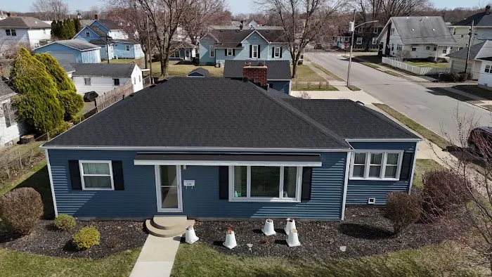 Richards Roofing and Construction LLC Picture 1