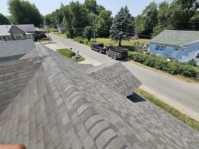 Richards Roofing and Construction LLC Picture 3