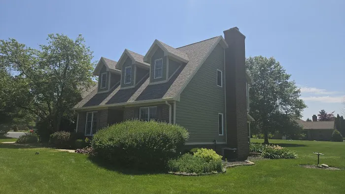 Grand Roofing Inc. Picture 9