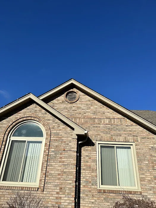 222 Roofing & Remodeling Picture 9