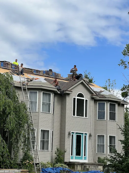 Nichols Roofing Picture 1