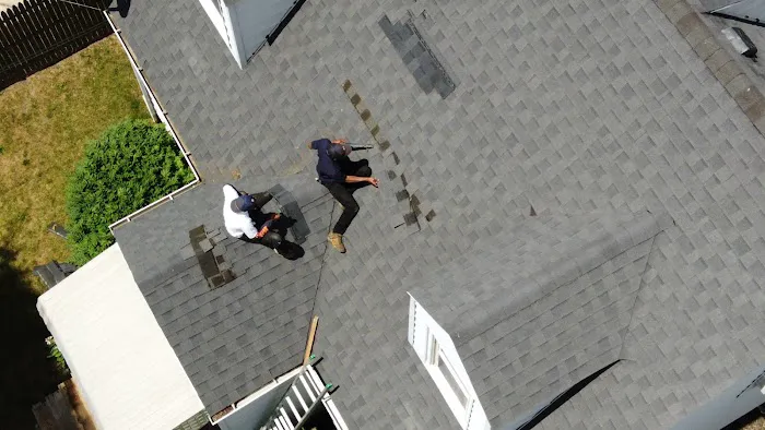 J&J Roofing and Home Repair Services LLC Picture 2