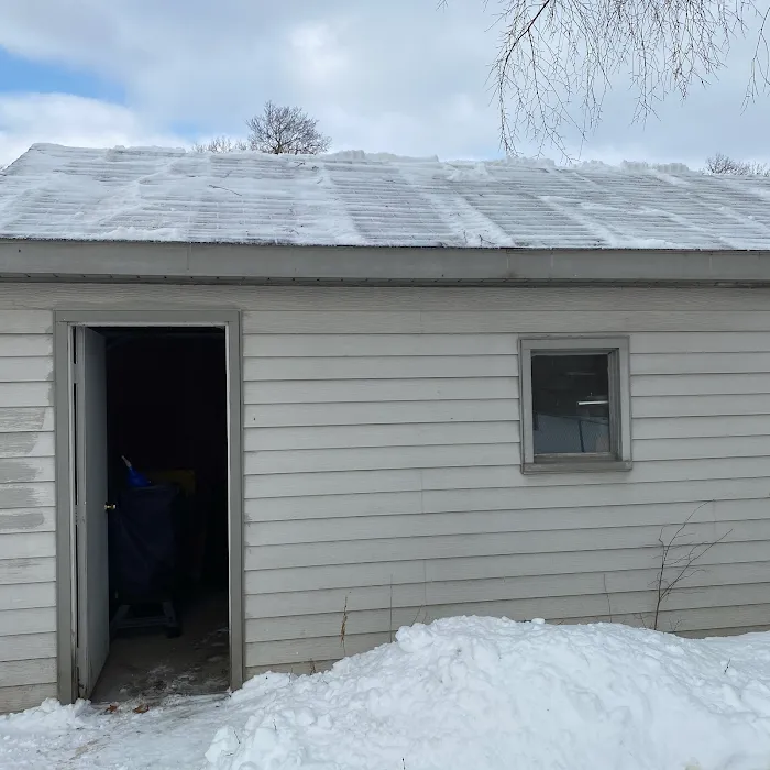 J&J Roofing and Home Repair Services LLC Picture 3