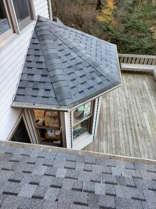 River City Roofing LLC Picture 1