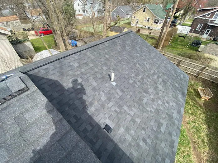 TNT Roofing Picture 3