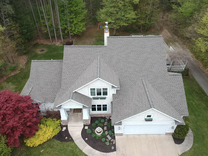 Rise Roofing Picture 2