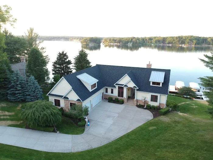 Rise Roofing Picture 6