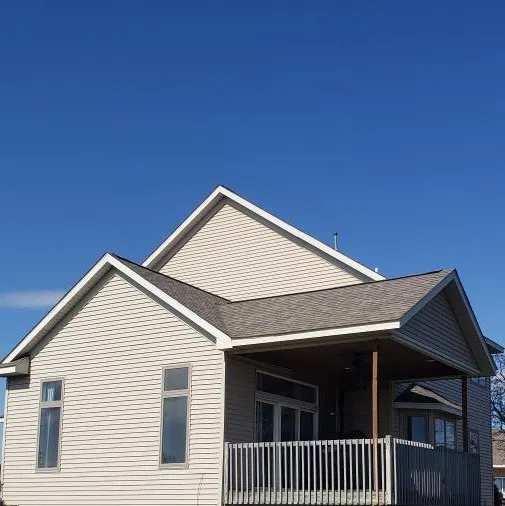 Peak Roofing LLC Picture 4