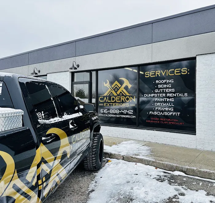 Calderon Exteriors Picture 3