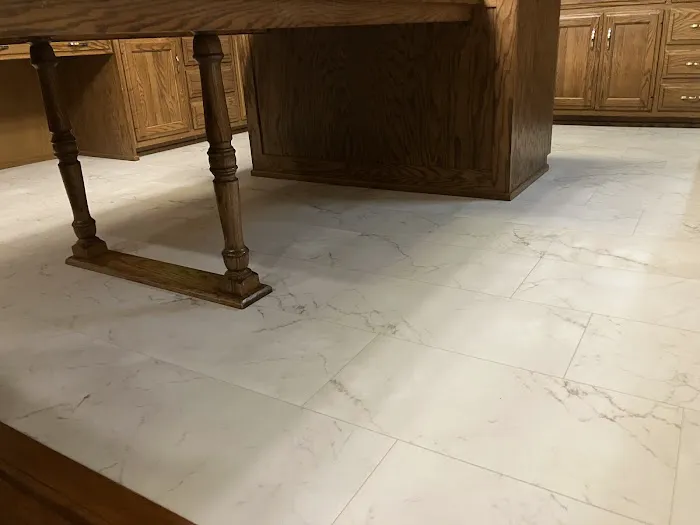 Dowdy's All-N-One Picture 4