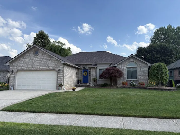 Leading Edge Roofing Picture 1