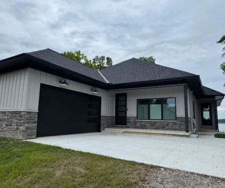 Seal-Rite Roofing & Siding