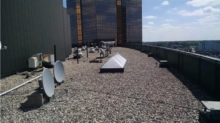 J.E. Dixon Roofing Picture 1