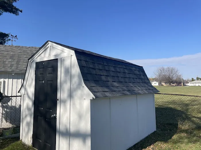 Vondette Roofing Picture 1