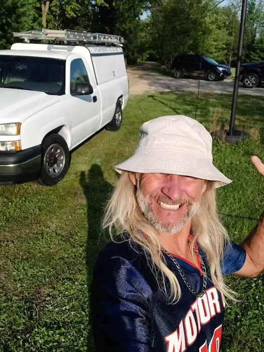 RICKEY THE ROCK N ROLL ROOFER ! Picture 6