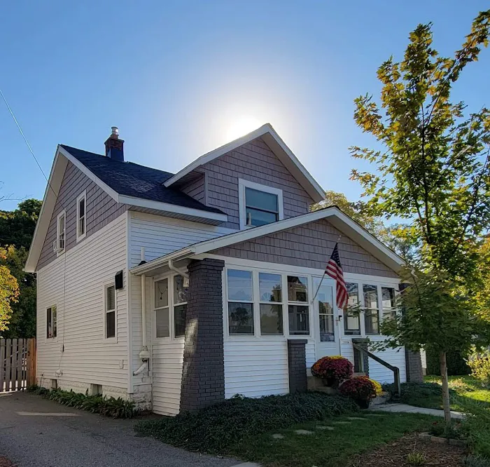 Reyes Building & Exteriors Picture 7