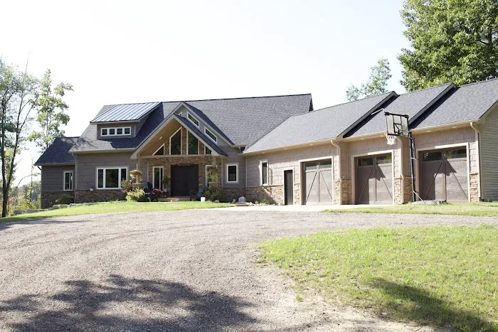 Melvin Belk Roofing Picture 2