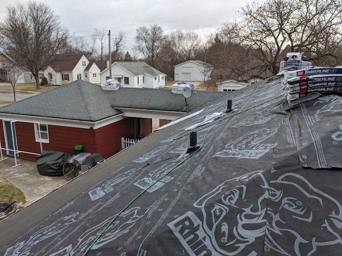 Grand Rapids Roofers & Home Improvement Picture 8