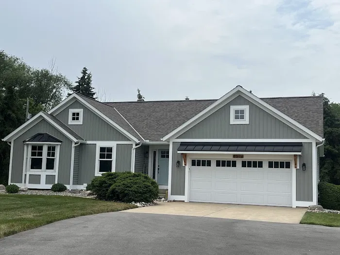 Renaissance Roofing & Exteriors Picture 2