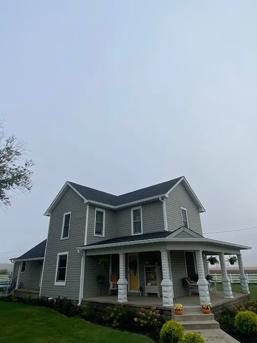 Loy-Quinn Roofing Picture 1