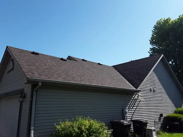 Loy-Quinn Roofing Picture 4