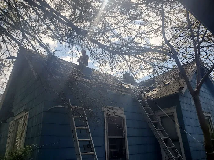 ROOF MASTER LLC Picture 9