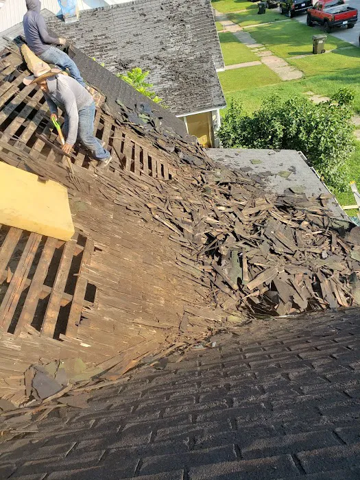 BONI ROOFING LLC Picture 9