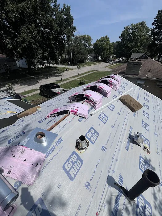 Ready Restoration & Roofing Picture 4