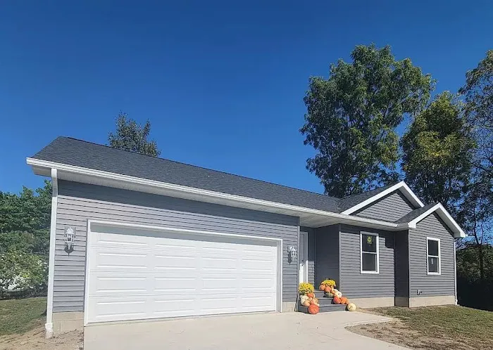 Joseph's Construction Picture 3