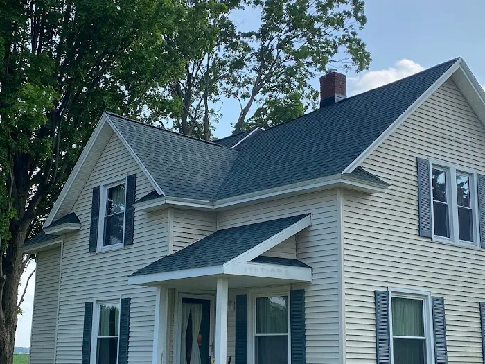 Melvin Belk Roofing Picture 1