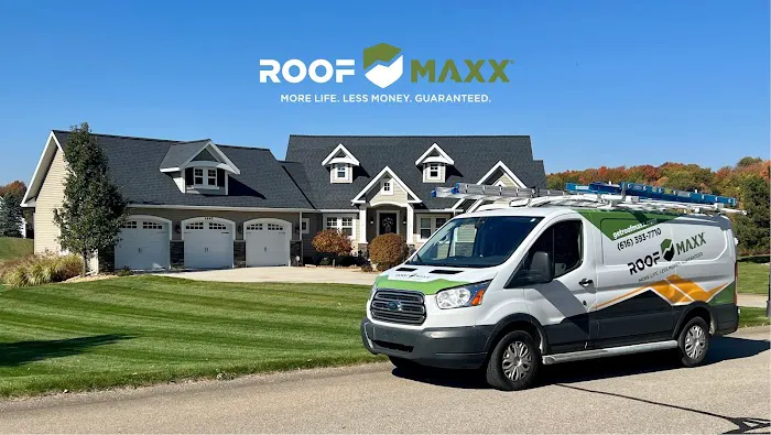 Roof Maxx of Ada, MI Picture 2