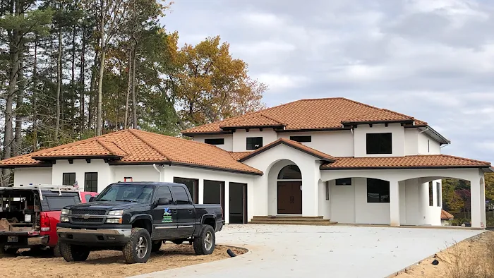 Mitten Exteriors Picture 3