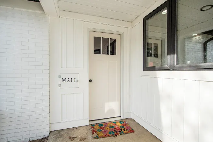 Town Corners Exteriors LLC Picture 7