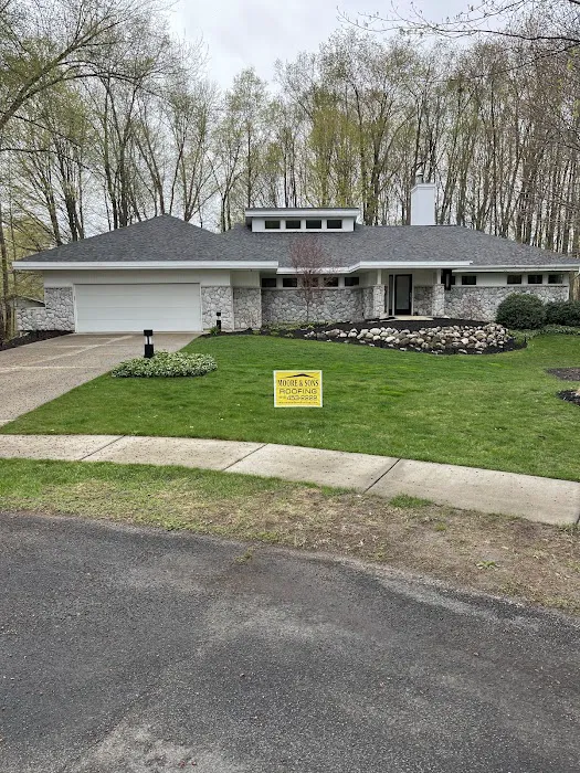 Moore & Sons Roofing Picture 1