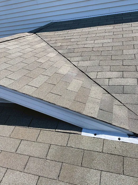 Kevin's Roofing of Valparaiso Picture 3