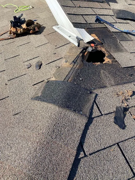 Kevin's Roofing of Valparaiso Picture 7