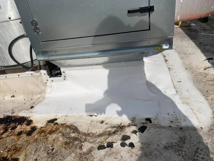 Universal Roofing Picture 1