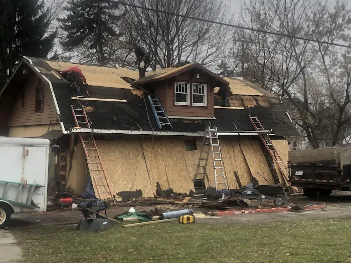 First Response Roofing and Construction, LLC Picture 9