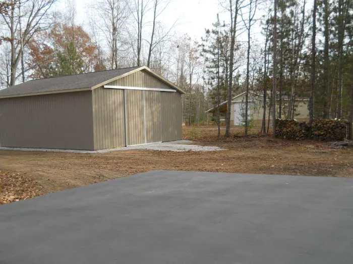 Pole Buildings LLC Picture 1