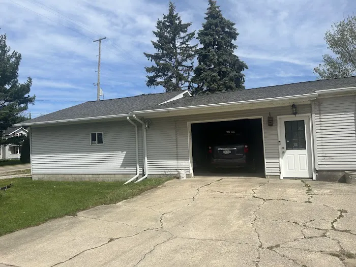 Imkamp Builders Roofing & contracting inc. Picture 1