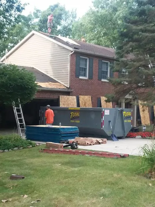 Ruel Roofing & Siding Picture 1