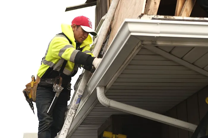 Roman's Roofing LLC Picture 7