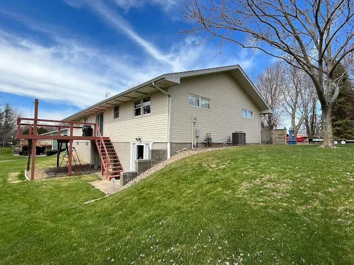 DMG Exteriors Picture 1