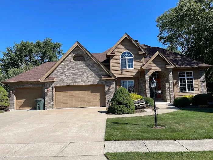 DMG Exteriors Picture 10