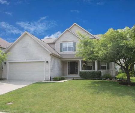 Universal Roofing & Exteriors