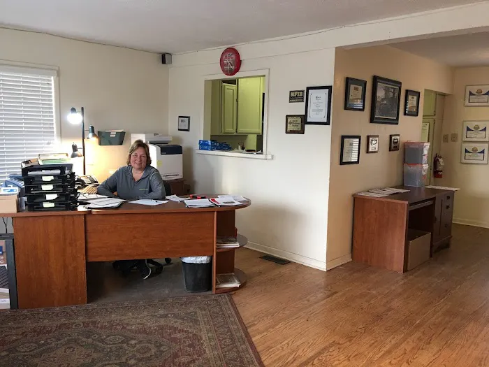 Universal Roofing & Exteriors Picture 7