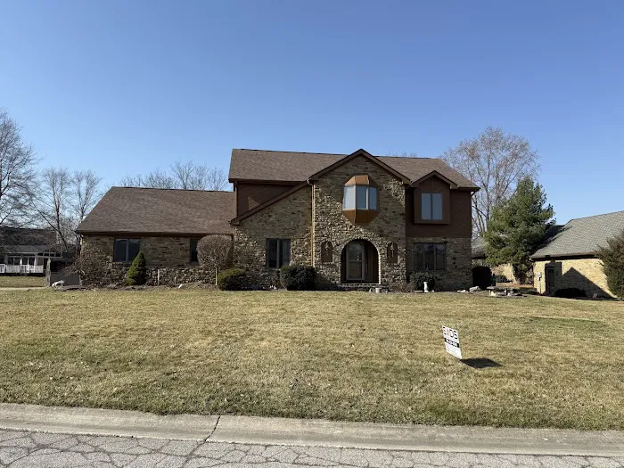 Eads Roofing & Exteriors Picture 1