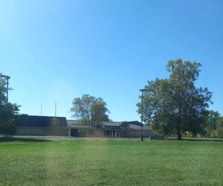 Cruz & R Roofing LLC