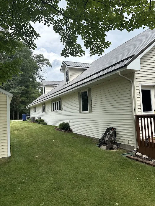 MI Roofing Contractor, LLC Picture 4