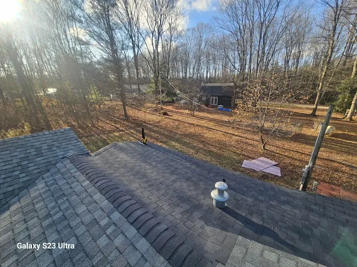 Custom Quality Roofing Picture 2